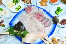 촌놈횟집 - 경상남도 남해군 - 가볼만한곳 - 관광지랭킹