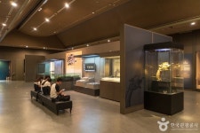 Daegu National Museum (국립대구박물관) - Culture - Korea travel and tourism information
