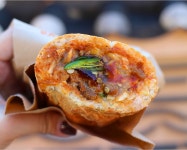 食べ物 /お買物 > 全州の味 > K-Food 路上おやつ VISIT JEONJU