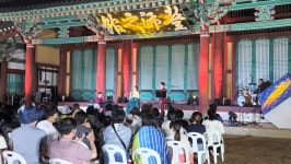전주 이야기 > 여행갤러리 | [2022 전주 조선팝 상설공연] 1회차 글보기 비짓전주