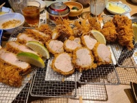 かつ処　豚笑のアルバイト・バイト求人情報｜【タウンワーク】でバイトやパートのお仕事探し 　　美味しいまかないが食べたい！... 