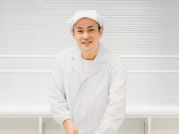 夜勤のみ＞月収35万円以上も可能★彡軽作業未経験からのチャレンジ大歓迎!!高時給＆効率良く稼げる◎家電付1Ｒ寮有