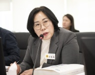 경기도의회 서현옥 의원, 산업 구조 다변화에 맞춘 일자리 수요 예측의 중요성 강조.