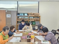 고성군노인복지관, 자서전 프로그램 성료