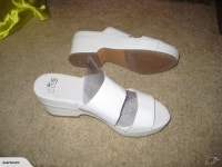 Eos NEW size 41 white leather sandals WOW $1R | Trade Me Eos NEW size 41 white leather sandals WOW $1R