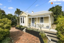 10 Glen Road, Mornington, Dunedin, Otago