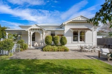 6 Thompson Road, Bluff Hill, Napier, Hawkes Bay