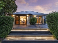 17 Mooray Avenue, Bishopdale, Christchurch City, Canterbury