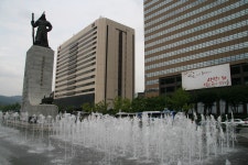 Statue of Admiral Yi Sun-sin