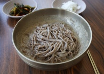 막국수