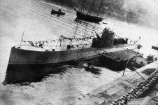 Soviet submarine L-4