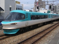 JR西日本283系電車