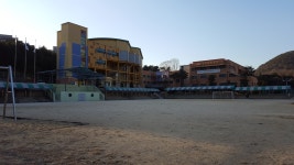화창초등학교