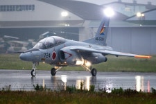 Kawasaki T-4