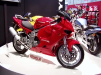 S&T 코멧650R