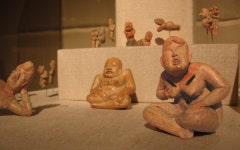 Olmec figurine