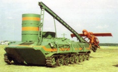 BTR-D