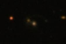 SDSS J2358−0009