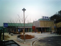 진영역