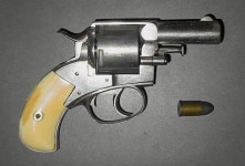 Snubnosed revolver