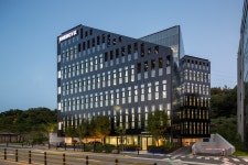 Zero-energy building