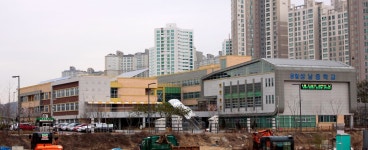 어진중학교