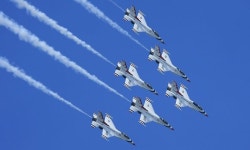 티버스T'Birds | 파일:T-birds_3631w.jpg - Wikiwand Wikiwand - 파일:T-birds_3631w.jpg