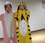 지호와 아린이의 옴물농장.gif (오마이걸) - 오픈이슈갤러리 - 인벤 지호와 아린이의 옴물농장.gif (오마이걸)