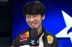 리그오브레전드 인벤 : 도란만족한듯 .GIF [추가] - 리그오브레전드 인벤 LoL · e스포츠 이야기 게시판 도란만족한듯 .GIF [추가]