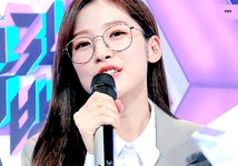 웹진 인벤 : 안경 쓴 오마이걸 아린 - 오픈이슈갤러리 안경 쓴 오마이걸 아린