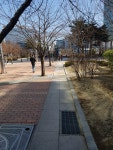 메이플스토리 인벤 : [1인시위] 정문 앞 - 메이플스토리 인벤 자유게시판