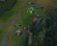 리그오브레전드 인벤 : 피 200 퀸 vs 피 400 신지드.gif - LoL 탑 게시판