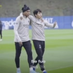 웹진 인벤 : 이강인과 음바페의 어깨동무 - 오픈이슈갤러리 이강인과 음바페의 어깨동무