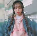 챈스챈스(kimchannnn)님의 스타일       | 핑크는 챈스챈스🤗.#챈스챈스 #후드티 #로고티 #오버핏 #데일리룩  