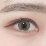 짐니(wlals9966)님의 스타일       | 👀렌즈스토리 원더아이👀렌즈스토리 원더아이가 유명하다길래 브라운이랑 헤이즐 컬러 샀는데 브라운... 