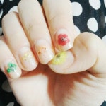 장은진(dmswls8552)님의 스타일       | 생화네일아트💖다이소 2000원💕  