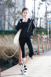 앙투(i_am_angtoo)님의 스타일       | 앙투 스포츠웨어상품명 : 케어7부/엑슨탑/샤이라인/카치온/나단후드집업/라루미탑/페이프에코백... 