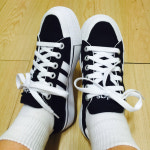 (ahtngus1)’s style       | 새로산신발!! 데일리로신기진짜좋닿ㅎㅎㅎ좀크긴한데 괜찮은듯!!#아디다스 #데일리 #스니커즈 #운동화 #신  