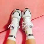 YUMMY🍓YUM(chris_h)님의 스타일       | #운동화 #리복 #겨울운동화 #양말새로산 운동화 졸귀! 다른 신발 샀다가 불량이라 완전히... 