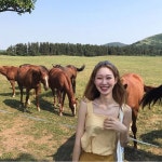 to.e.it(sleeplessinspace)님의 스타일       | to.e.it market 6.9-7.2✨V necklace 14.000won#toeit #투에잇 #  