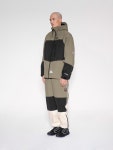 디엠티-피에스티브이엠 DMT_PSTVM DM TRACK PANTS (DIMITO x MILLET) KHAKI