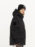 디엠티-피에스티브이엠(DMT_PSTVM) MT 42 JACKET BLACK | GVG 스토어. 전 세계직배송.