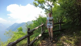 티치노(Ticino) 주에 있는 브레(Bre) 산이 있는 산 살바토레(San... 티치노(Ticino) 주에 있는 브레(Bre) 산이 있는 산 살바토레(San Salvatore)... 
