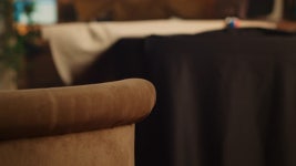 명품 공방의 수석 재단사 무비클립, 동영상, 영상,HD 영상, HD 비디오, HD 비디오클립. 무비클립 205537232