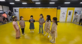 한판 놀며 춤추는 - 경기이룸학교 한판 놀며 춤추는
