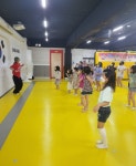한판 놀며 춤추는 - 경기이룸학교 한판 놀며 춤추는