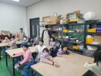 도자기와 식기를 다루는 - 경기이룸학교 도자기와 식기를 다루는