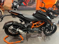 [100+] Duke 390 Pictures | Wallpapers.com