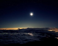 [100+] Night Sky Moon Pictures | Wallpapers.com