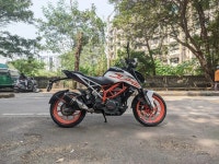 Download The Duke 390 - An Extremely Powerful Motorcycle | Wallpapers.com
